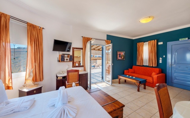 Sunrise Beach Suites