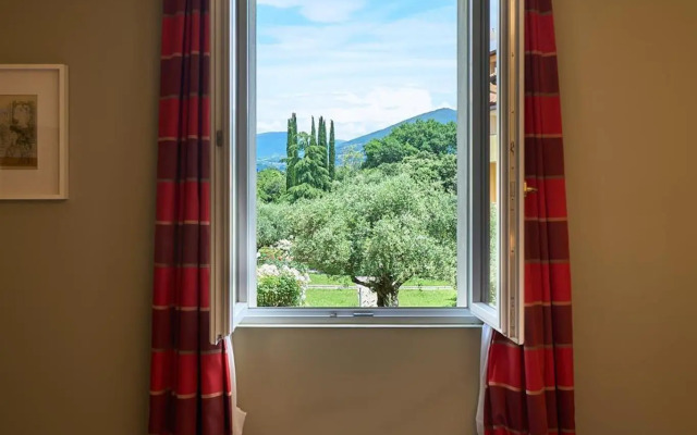 Delfina Palace Hotel