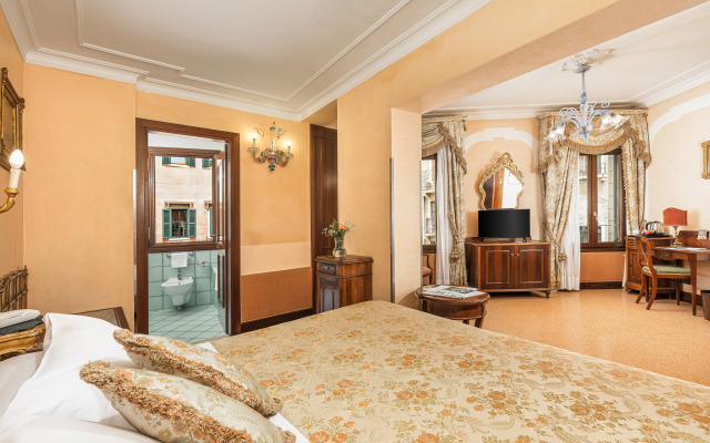 San Moisè Hotel