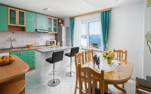 Divna - Modern Apartments With Terrace - A4