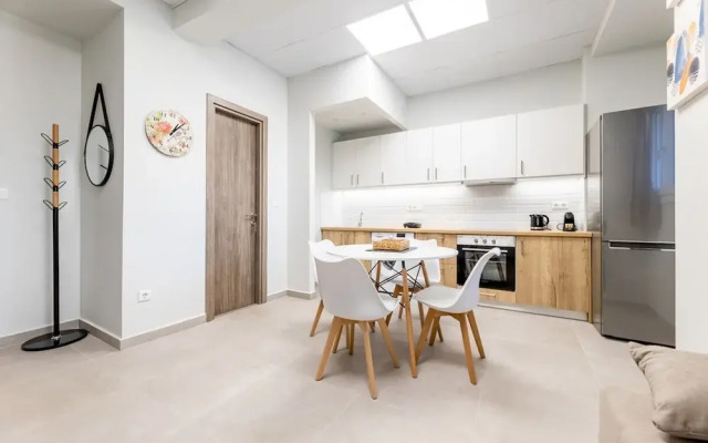 Harmony Apartment in Nea Ionia