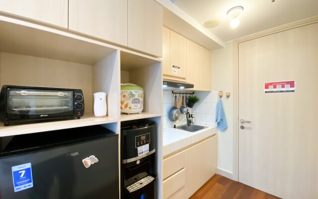 Pleasant And Tidy Studio Apartment Springlake Summarecon Bekasi