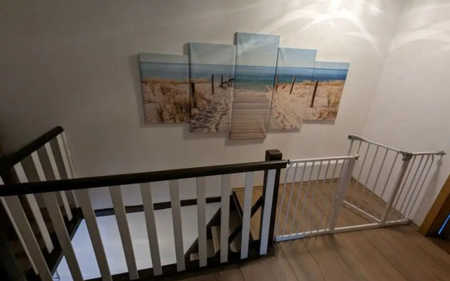 Huus Meta Modern Retreat