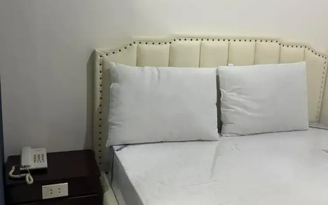Motel Mys Dung as  Motel Lavie