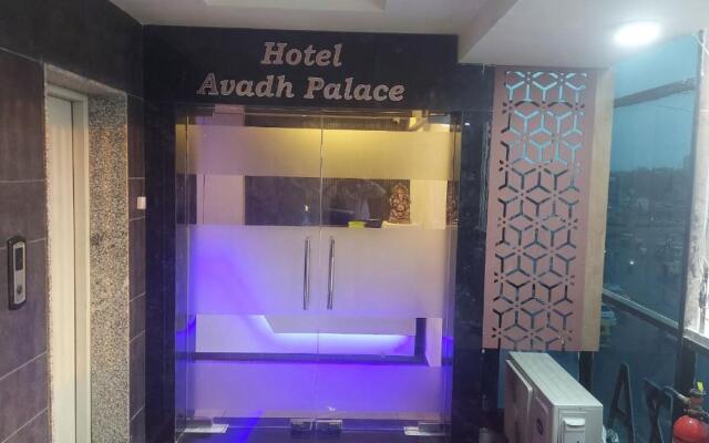 Hotel Avadh Palace