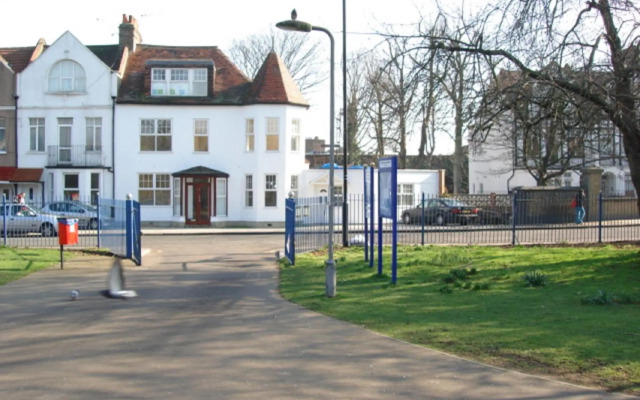 Apartments near Tottenham Stadium