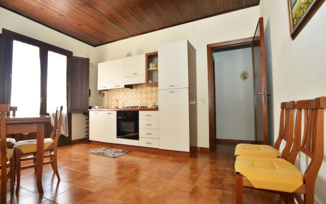 IzzHome Pula Crispi