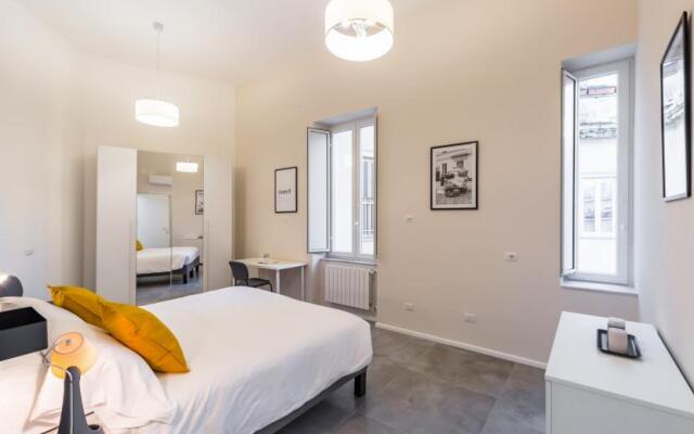 Flat 98M² 3 Bedrooms 3 Bathrooms - Naples