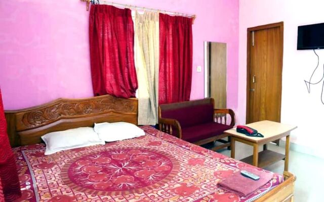 Goroomgo Aastha Digha