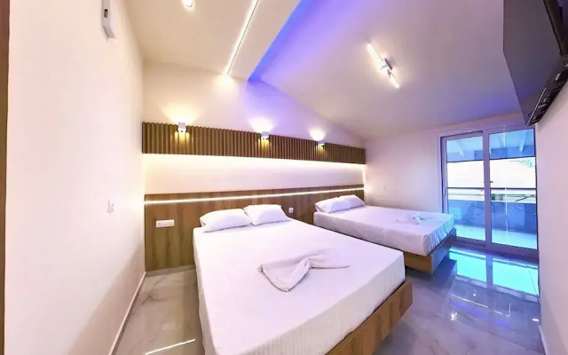 ZOI Girni – Seaside Hotel