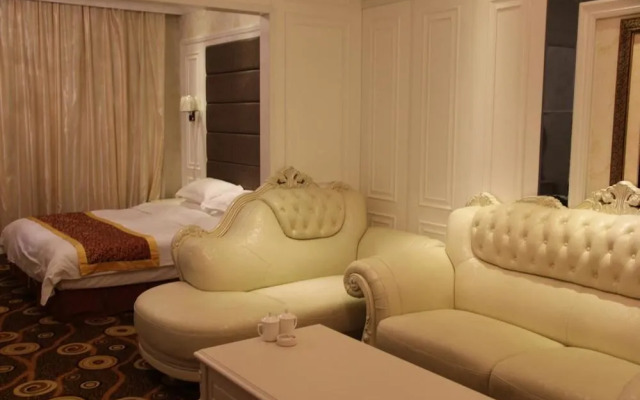 Zhengzhou Jindefu Hotel