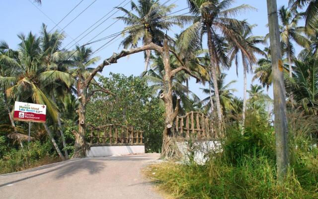 Munroe Island Lake Resorts