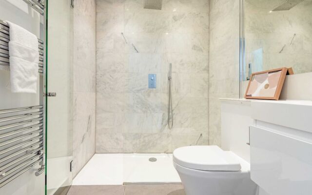 Lillie Road Residence I