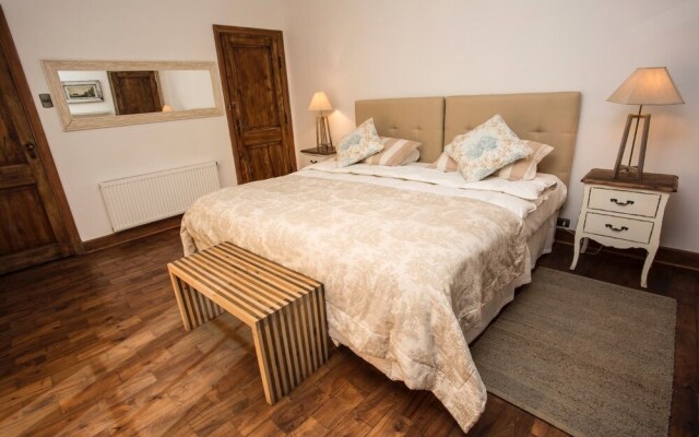 Comalle Party Hotel
