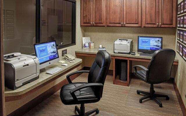 Hampton Inn & Suites Youngstown-Canfield