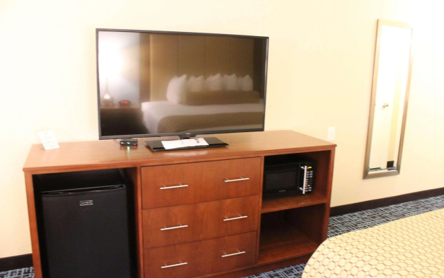 Best Western On The River