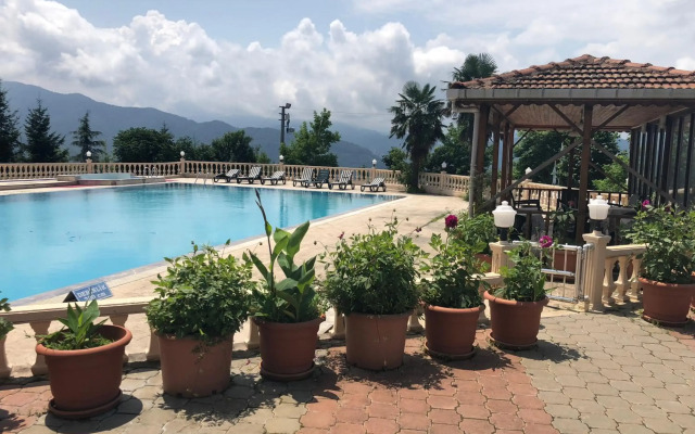 Zarha Mountain Resort