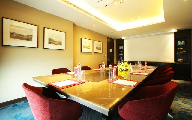 Crowne Plaza New Delhi Mayur Vihar Noida by IHG