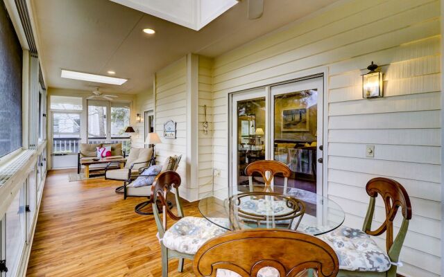 4 Iron Clad Holiday Home