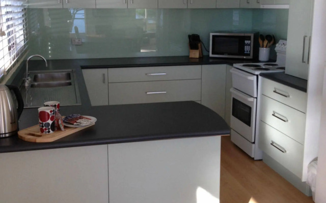 Lakeside Holiday Apartments Merimbula