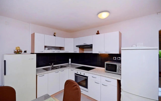 Apartment Diamar