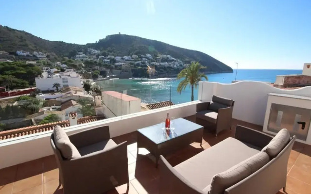 Luxury Penthouse Guatipiti