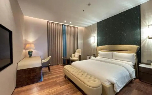 Chaozhou Hotel