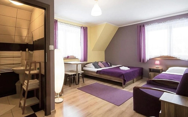 Sloneczny Dworek Guest House