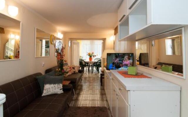 Apartmani Nives