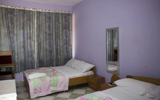 Radach Lodge & Conference Centre