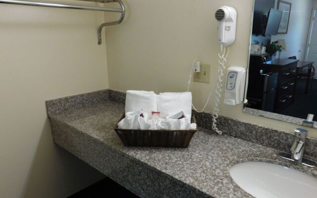 Surry Inn - Dobson - I-77 - Exit 93