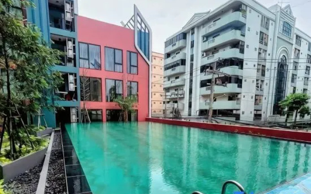 Cybiq Ratchada32 Condo Bangkok Ratchada-Asok Road