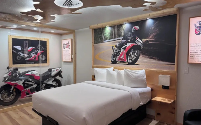 Motorcycle Inn