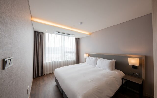 Ramada Suites Geoje
