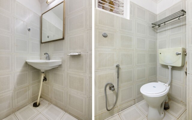 OYO 3778 Hotel Pulkeshi