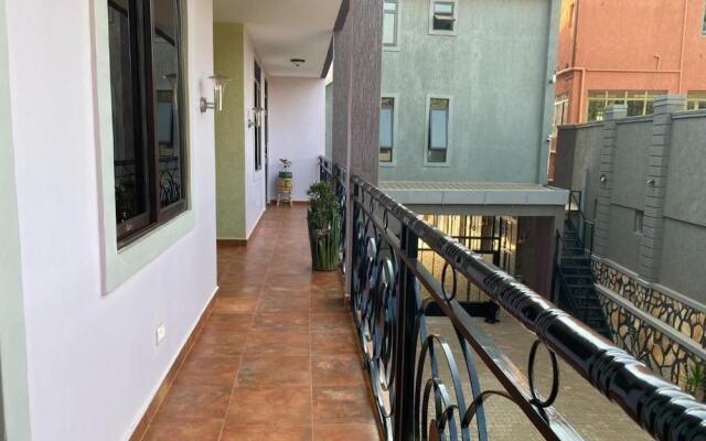 Tenda Suites and Restaurant