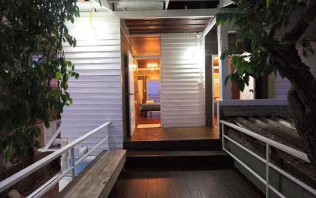 Thur Hostel Ao Prachuap