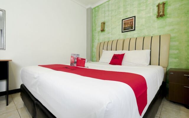 RedDoorz @ Megamendung