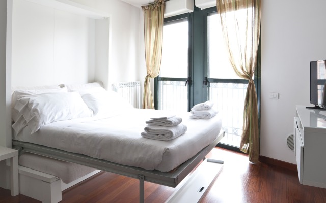 Italianway - Naviglio Pavese 20 (II)