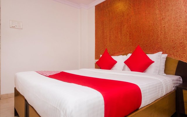 Hotel Palm Star By OYO Rooms