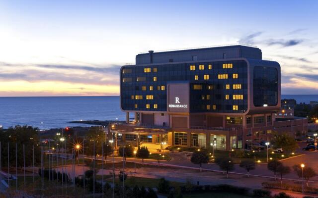 Renaissance Aktau Hotel