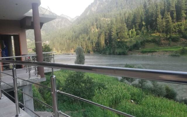 The Lodge Sharda Neelum Valley