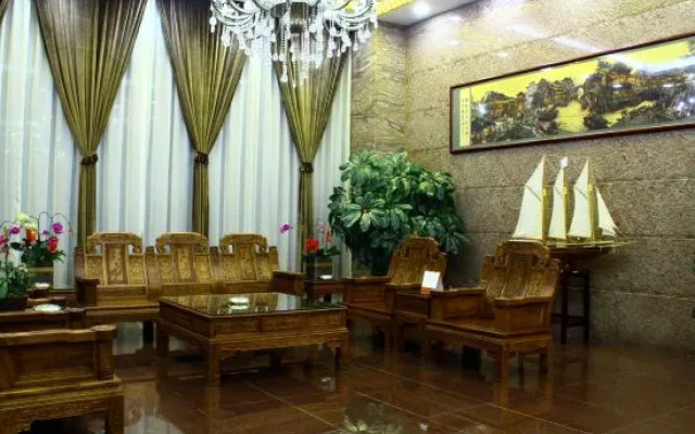 Grandhall Hotel Shishi
