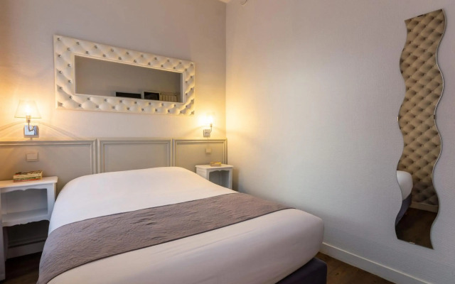 Hotel De France