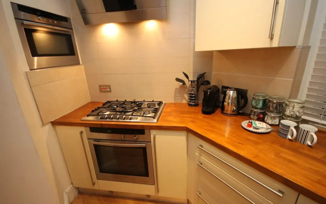Cosy Studio Oxford Street Best Location