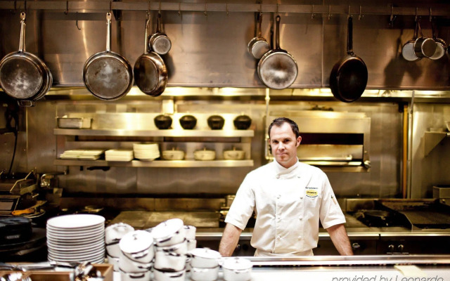 Kimpton Hotel Monaco Washington DC by IHG