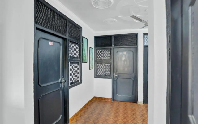 Capital O 85803 Prince Residency