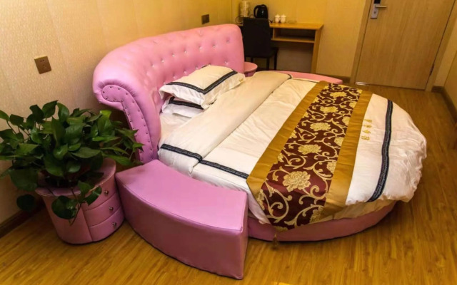 Cangzhou Qingshe Travel Apartment