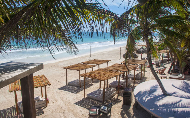 La Zebra Tulum - a Small Luxury Hotel
