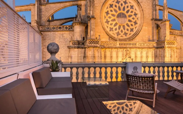 Puerta Catedral Suites